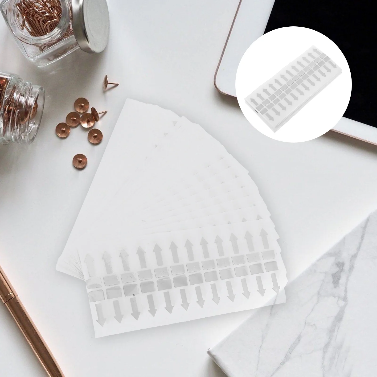 

1000Pcs Seal Labels Directional Arrow Transparent Red 40x15mm Removable Adhesive Decals for Sealing Garbage Bags Envelopes