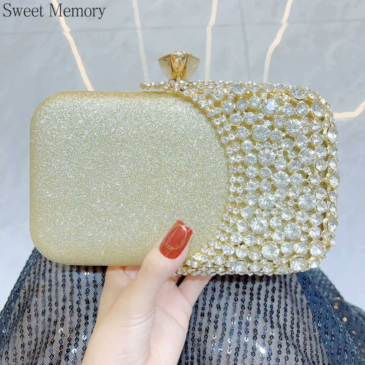 

J142 Fashion Bags 2025 Sweet Memory Handbag with Diamond Inlay, One Shoulder Diagonal Cross Bag, Wedding Banquet Cheongsam Bag