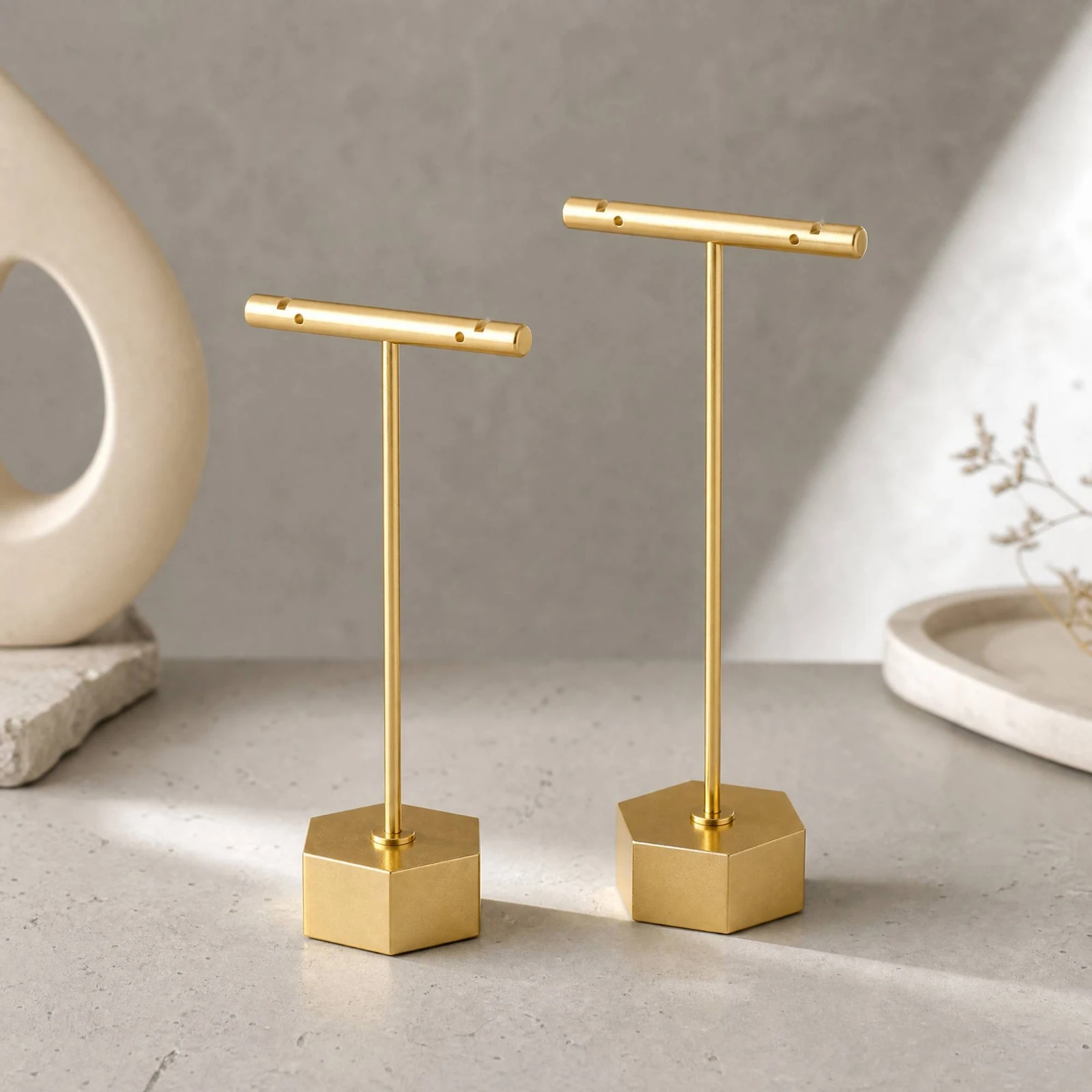 2 Pieces Countertop Jewelry Stand with Hanging Bar Freestanding Metal Jewelry Display Stand Bracelet Holder Sturdy