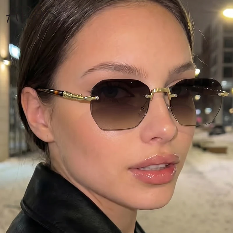 

Rimless Polygon Sunglasses Women 2026 Luxury Brand Vintage Punk Square Sun Glasses Female Gold Metal Frameless Y2K Eyewear Shade