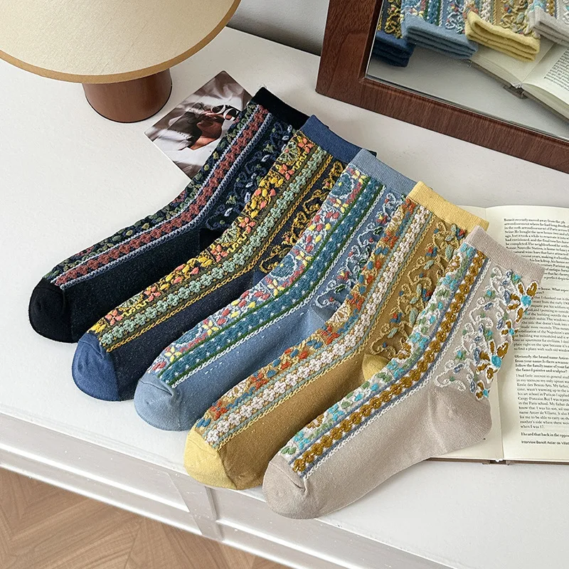 Floral Medium Tube Socks Women Autumn and Winter Flower Embossment Retro Women Socks Japanese Harajuku Vintage Cotton Long Socks
