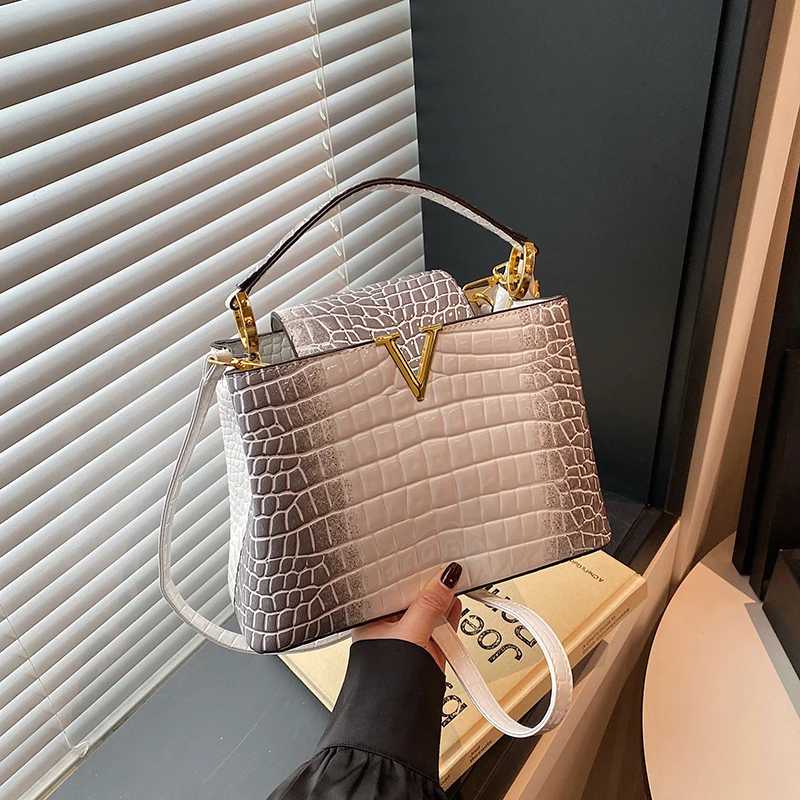 

Elegant Leather Crossbody Bag For Ladies By Luxury Brand - Famous Designer Popular Classic Messenger Handbag