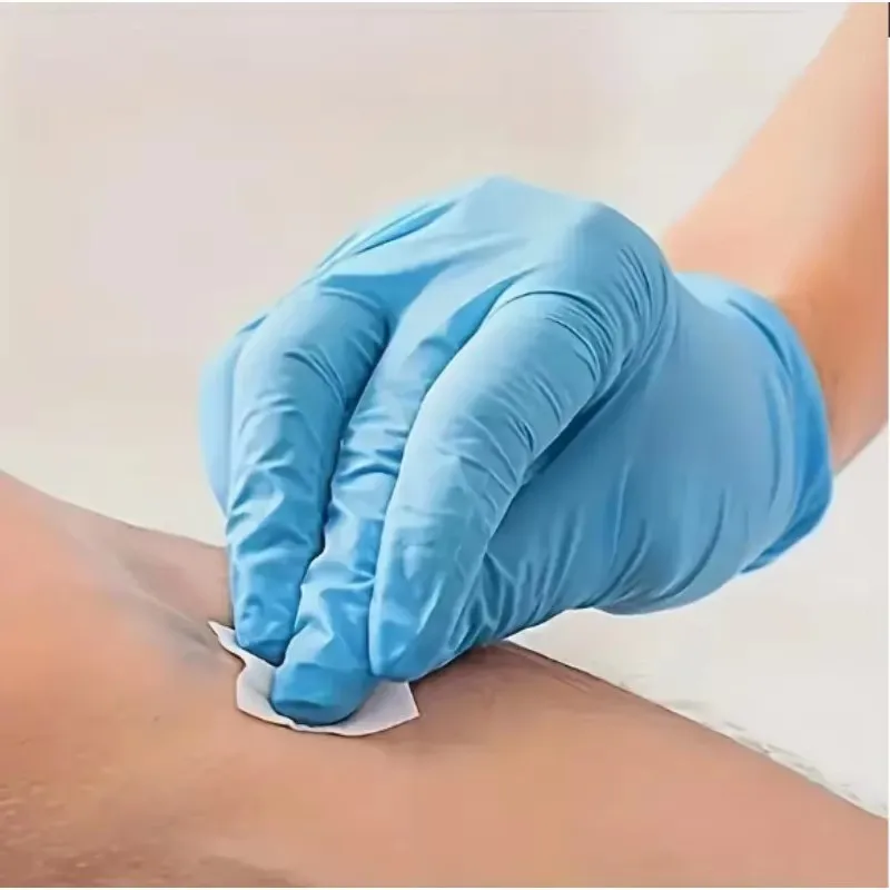 التطهير القابل للتصرف للتنظيف الداخلي للسيارة، علاج الجروح ضروري للمنزل، ورق قطني مطهر بالكحول بنسبة 75%
