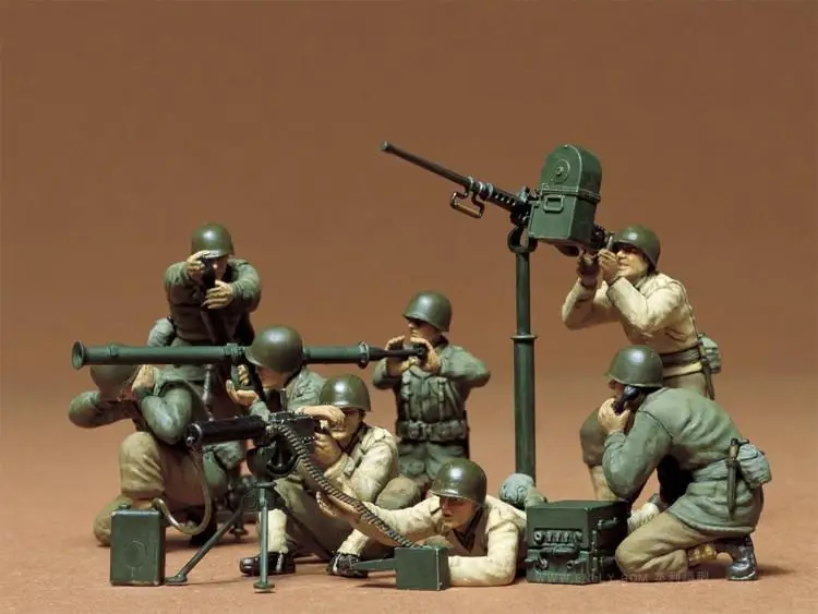 Tamiya 35086 1/35 Scale U.S. Gun and Mortar Team Set Model Kit