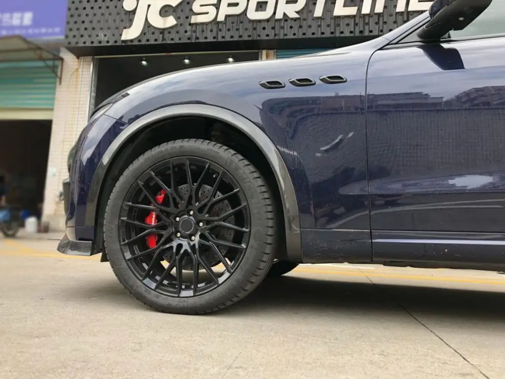 Carbon Fiber Car Wheel Arch Flares Molding Trims For Maserati Levante S Sport 4-Door 2017-2019