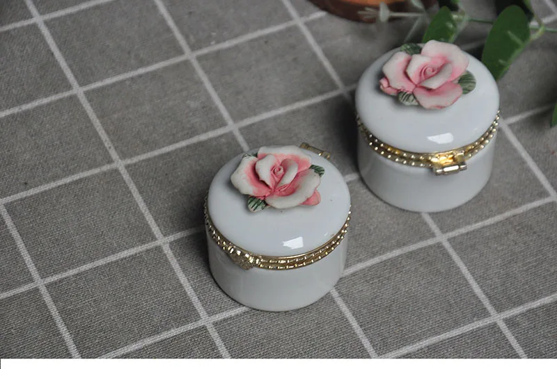 European Country Ceramic Flower Jewelry Box Ring Necklace Box Home Decoration Decoration Gift