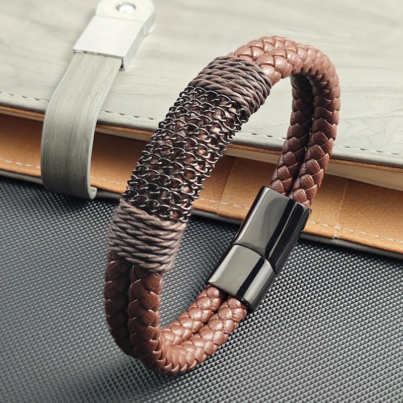 

Fashion O-chain Charm Mutilayer Leather Bracelet Stainless Steel Clasp Men Punk Beaded Leather Bracelet for Men Jewelry Gift
