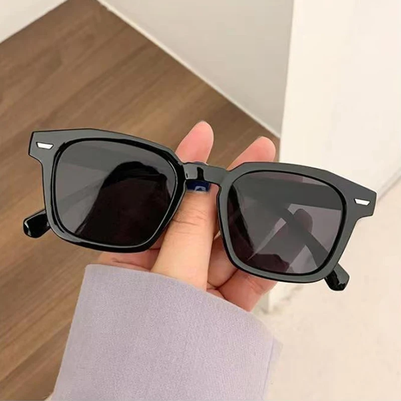 Vintage Square Sunglasses Woman Fashion Designer Shades Mirror Retro Sun Glasses Female Fashion Rivet Orange Lens Oculos De Sol