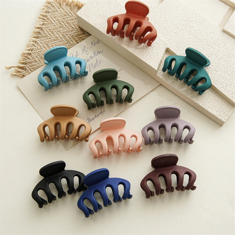 New Frosted Hair Clip For Women Acrylic Hair Claw Medium Size Hair Clamp Claw Clip Crab Hairpin Fashion Headwear Ponytail Holder