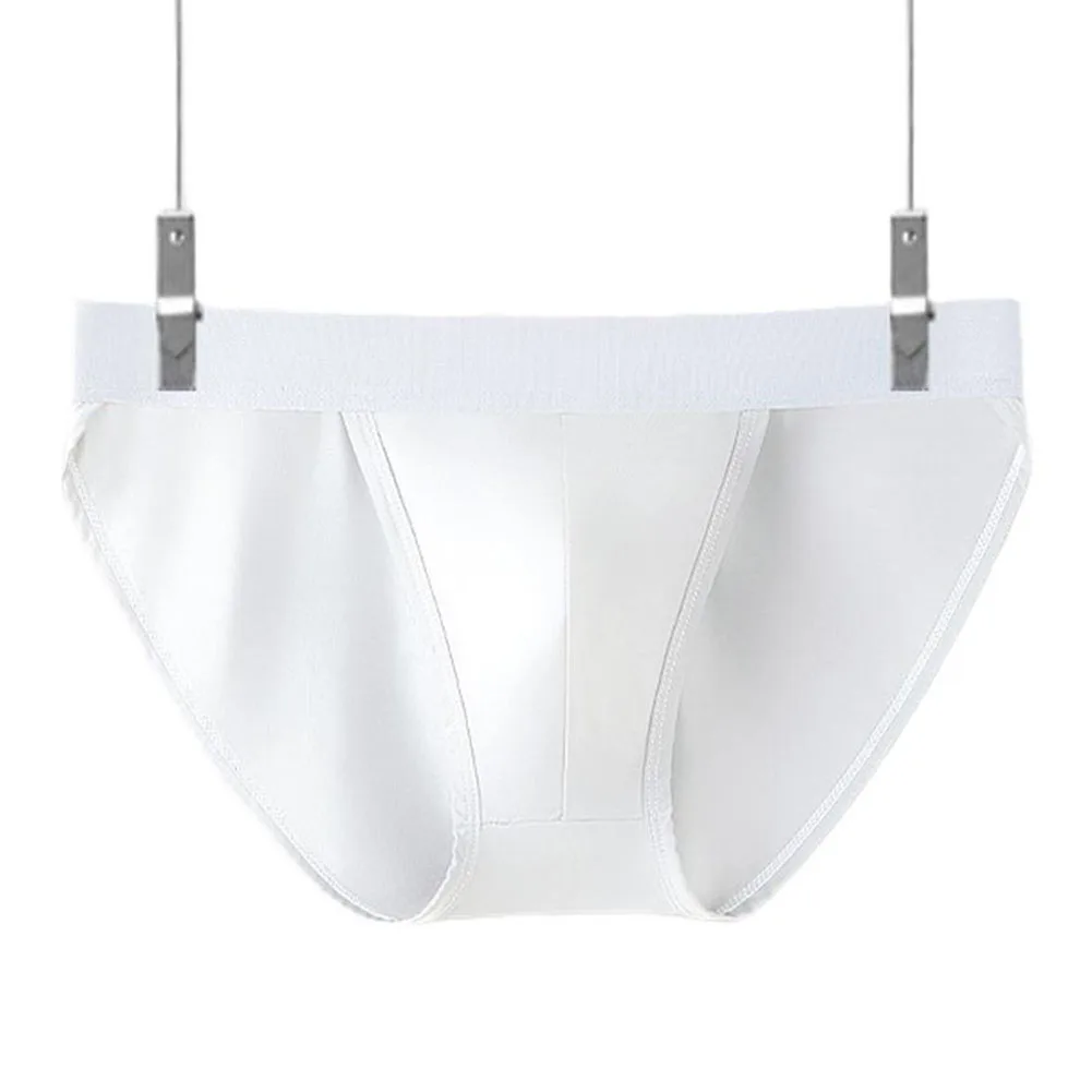 

Дышащие мужские трусы с низкой талией и сумкой. Удобные трусы из нейлона и спандекса, подходящие для повседневного использования.