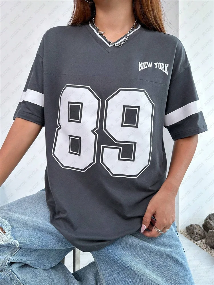 

2025 New York Number 89 TShirt For Men Women Striped V-Neck Tee Summer Oversized Harajuku Trend Short Sleeve Streetwear Tops