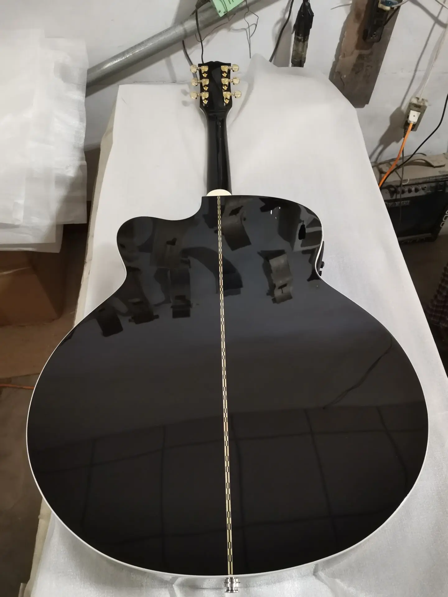 top quality solid spruce black gloss guitar jumbo body 43 inches acoustic electric guitar single cut guitar