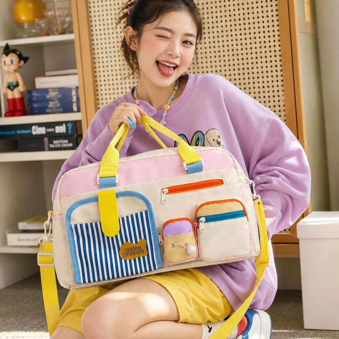 cute-large-capacity-sports-fitness-short-trip-shoulder-bag-handheld-crossbody-bag-women's-luggage-bag-travel-bag-nylon-material