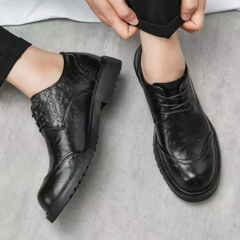

2025 Soft Leather Men's High-end Leather Trendy Business Casual Tooling Big Head Thick Sole Non-slip Loafers Shoes