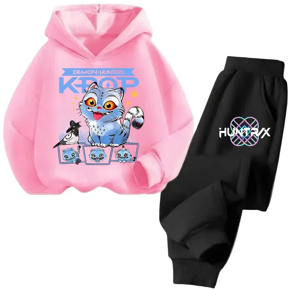 Kinderkleidung: Zoey-Kapuzenpullover-Set für Kinder mit Rumi-Freizeit-Sportshirt für Jungen und zweifarbigen, weichen und bequemen Mira-Hosen für Mädchen. – Detail 5