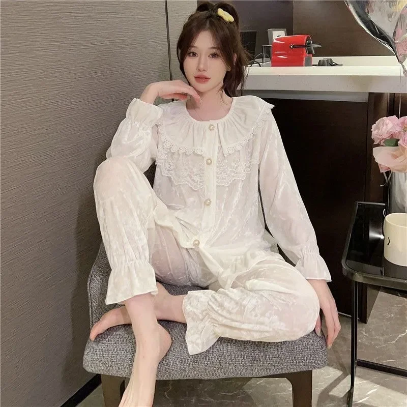 2024 New Gold Velvet Pajama Women's Autumn Apricot Cardigan Loungewear Sweet Ladies Outerwear Autumn Winter Sleepwear Set