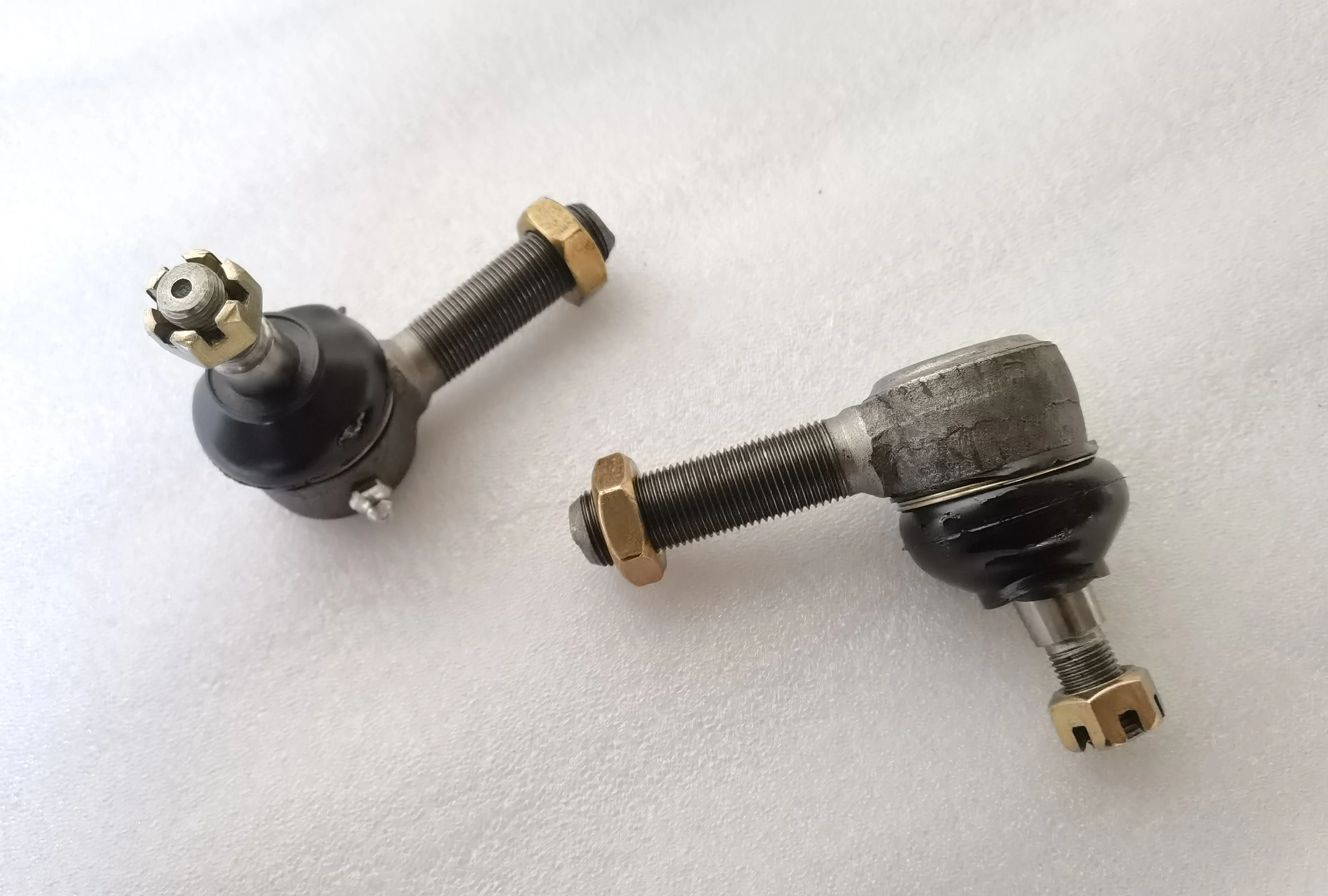 QJ554.31.030P + QJ554.31.031P , Steering joints for Foton Lovol FT404 / FT454
