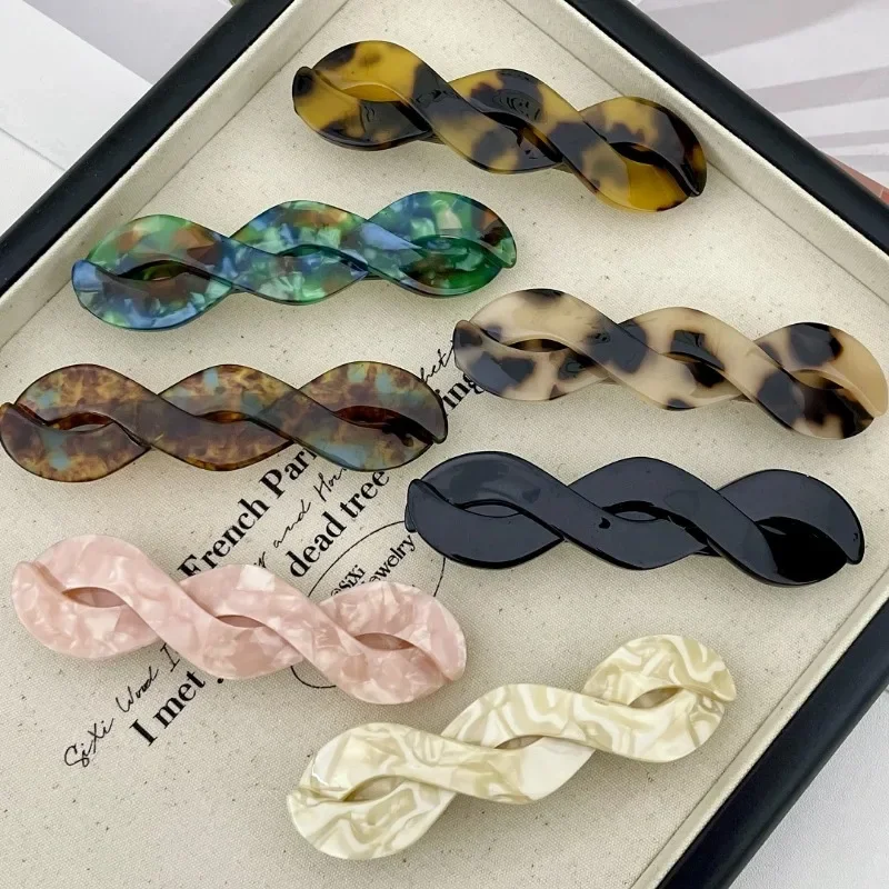 

Vintage Acetic Acid Twist Hair Clip Headdress for Women 2024 Autumn Winter Temperament Korean Braid Hairpin Hair Accessories