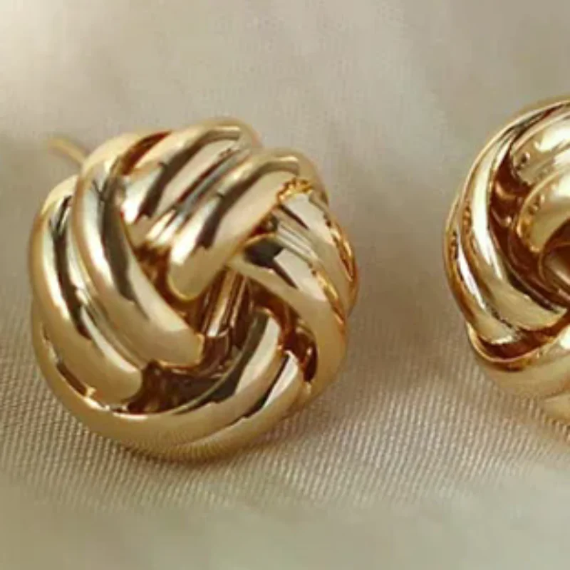 1 Pair Vintage Metal Twist Knit Knot Ball Earrings Stud Earring For Women Female Fashion Design Twine Earrings Jewelry Gifts