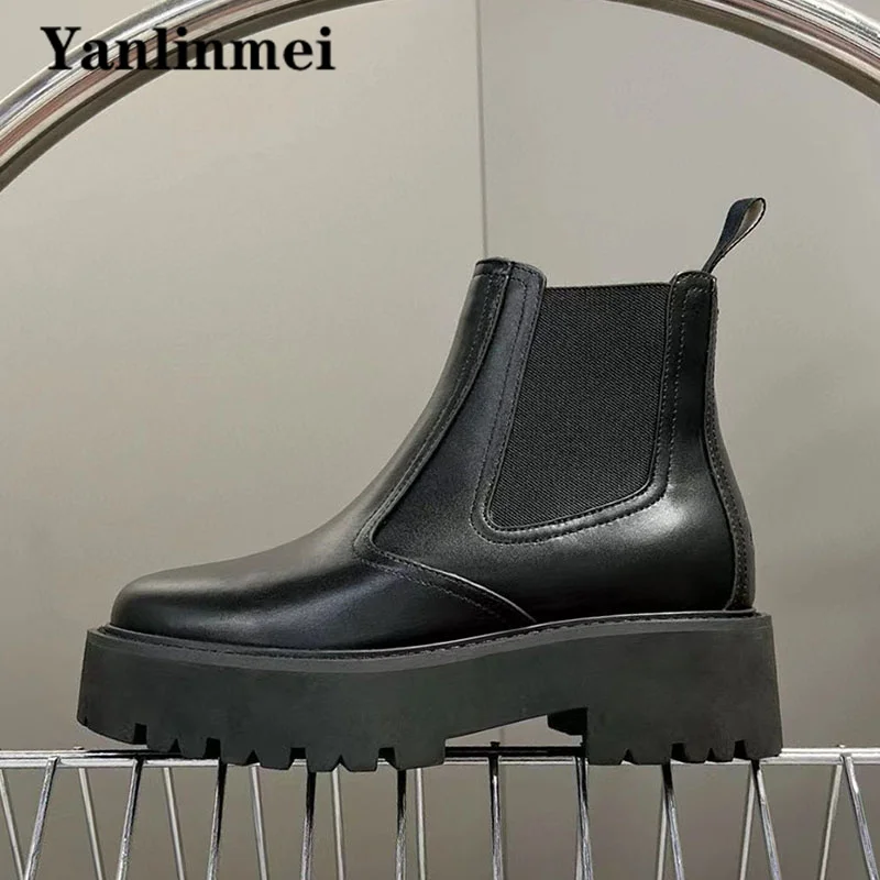 Thick Sole Motorcycle Boots Women Luxury Genuine Leather Flat Platform Shoes Round Toe Slip-on Short Boots Woman Botas Mujer