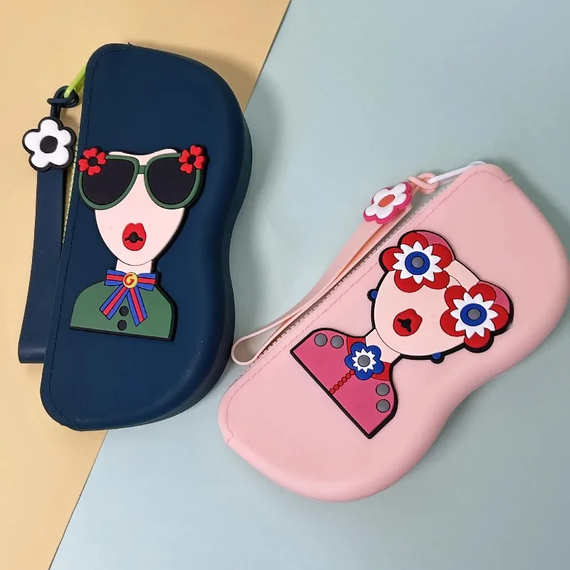 Cool Girl Silicone Glasses Cases Waterproof and Anti Loss Portable Y2k Glasses Storage Bag Can Be Hung Anti Lost Glasses Case
