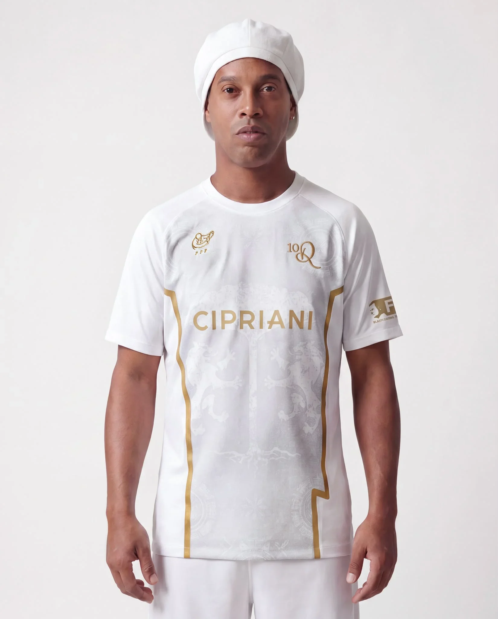 2026 New ITALY Ronaldinho Limited Edition Football Jersey No.10 Retro Soccer Shirt Gold White Fan Collection Tee