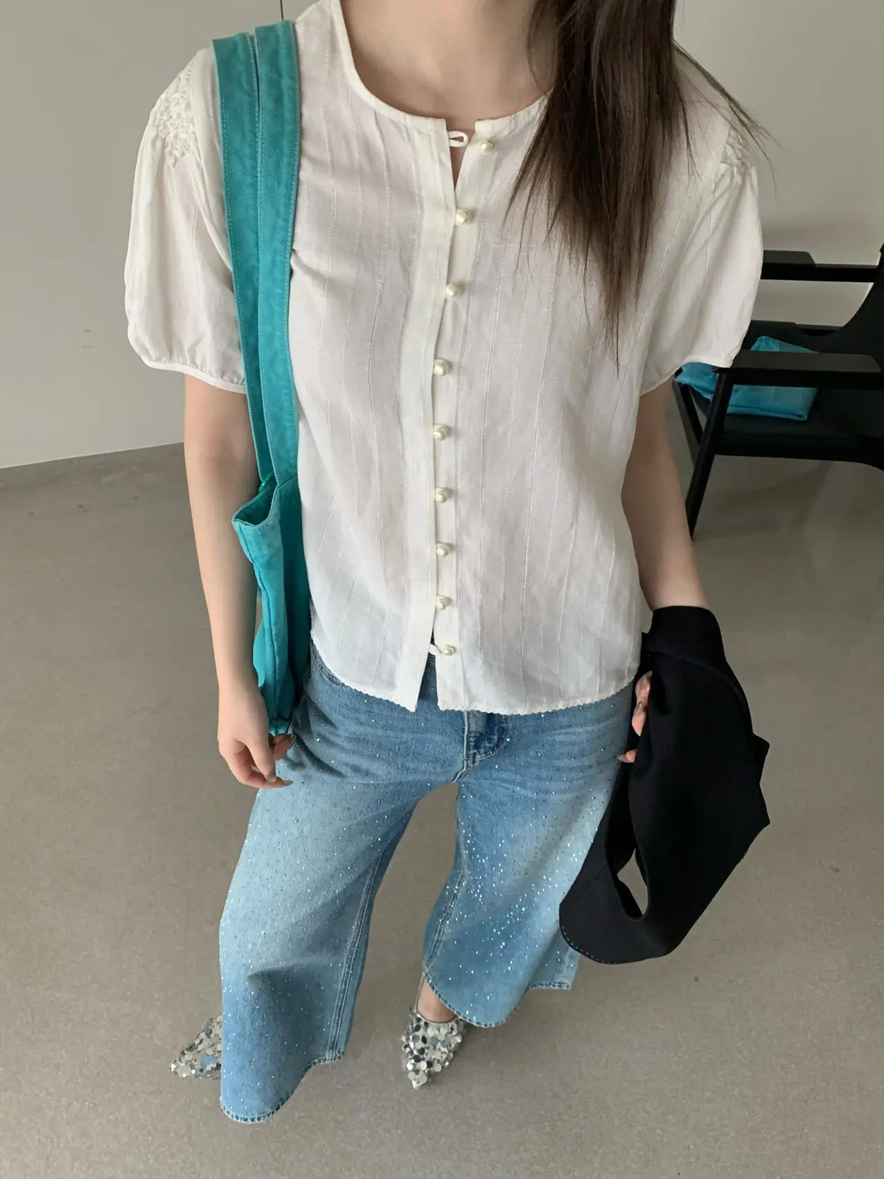 

Женская однотонная рубашка Lilia для офиса и повседневной носки, универсальный базовый стиль, с коротким рукавом, круглым вырезом, для бизнеса и офиса, весна 2026