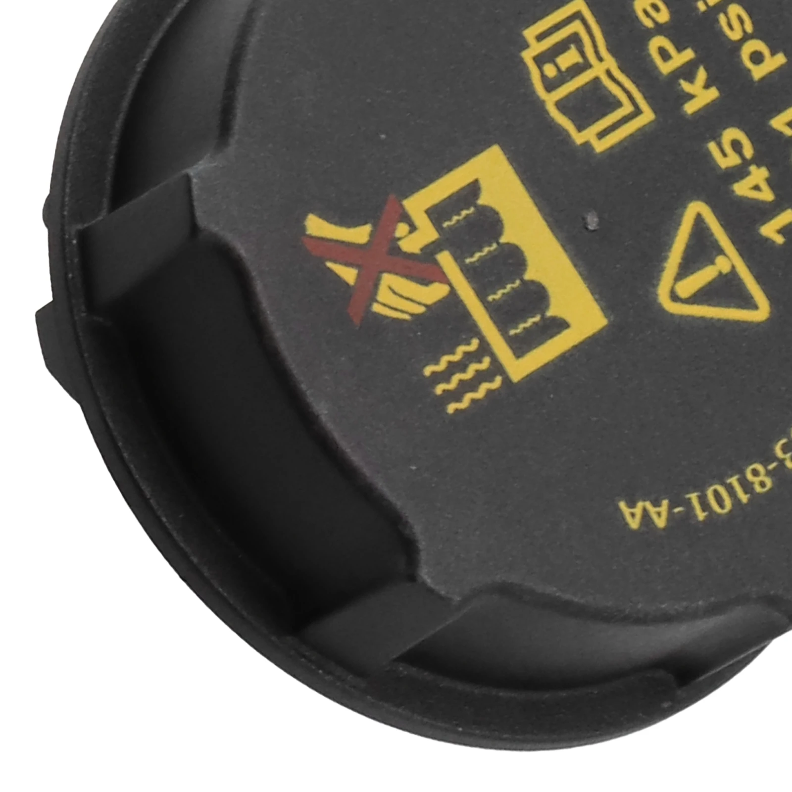 

Coolant Cooling Tank Cover 1.5L Black DG938101AA High-quality High-strength Radiator Cap Replacement Engine 1×