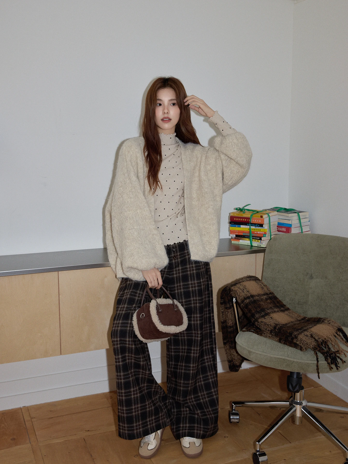 

Женский кардиган Chaocha Home в корейском стиле, утепленный, с длинными рукавами, свободный, вязаный, зимний, повседневный, верхняя одежда, пальто