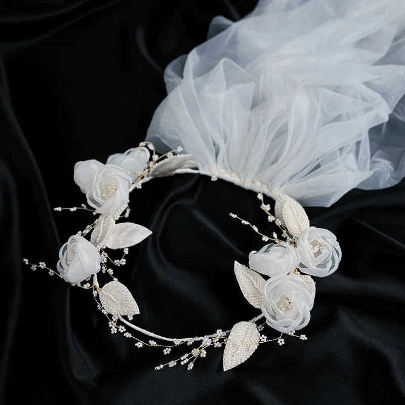 Romantische Rosen Blume Girlande mit Schleier Braut Haarbänder Handmade Strand Hochzeit Schmuck Haar Zubehör Großhandel