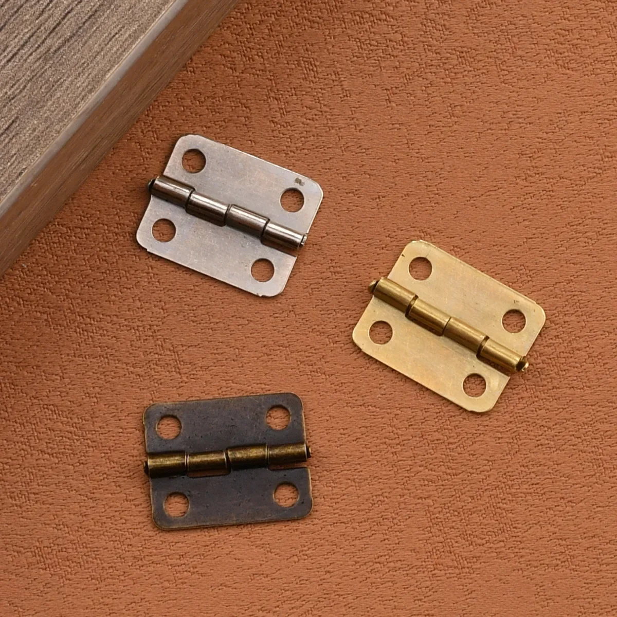 100pcs corner antique bronze iron flat hinge box hinge packaging 18*15mm furniture hardware hinge decorative