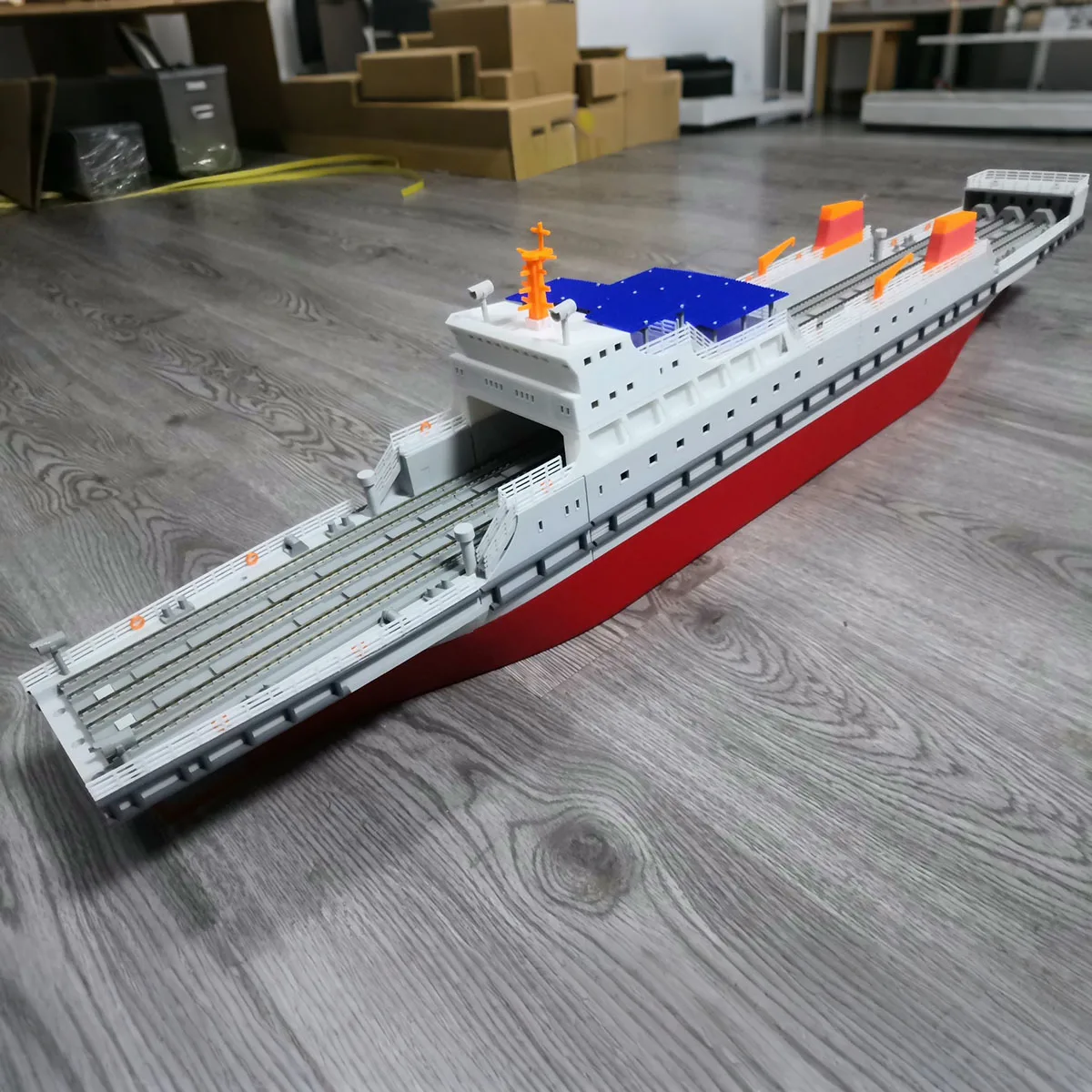 RC Boat 84cm  Xinchang RailwayJiangyin Remote-controlled Ferry Capable of Holding Multiple Carriages RC Schiffe Model Ship Toy