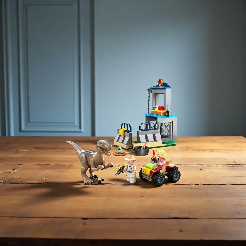 レゴ 76957 ヴェロキラプトルの脱出