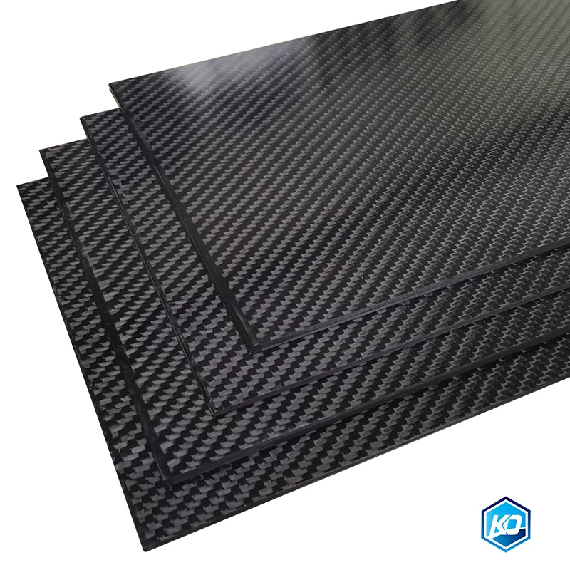 0.5-5MM 125X75 mm 3K Twill Matte glossy  Carbon Plate Panel Sheets High Composite Hardness Material Anti-UV Carbon Fiber Board