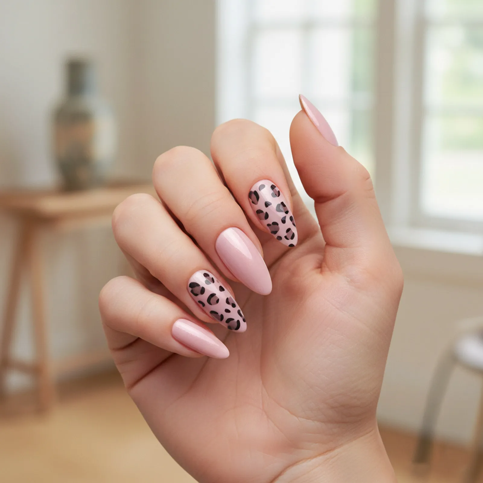 

Глянцевые розовые накладные ногти «кошачий глаз» ореховой формы, 24 шт., с леопардовым принтом, накладные ногти для маникюра в стиле минимализм, очаровательные накладные ногти для милых девушек