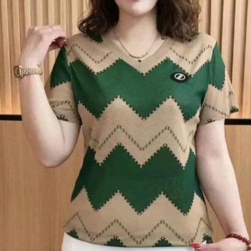 Temperament Summer New Short-sleeved Printed Loose Striped Base Make Mother Look Slimming and Age-reducing Large-size Top Women