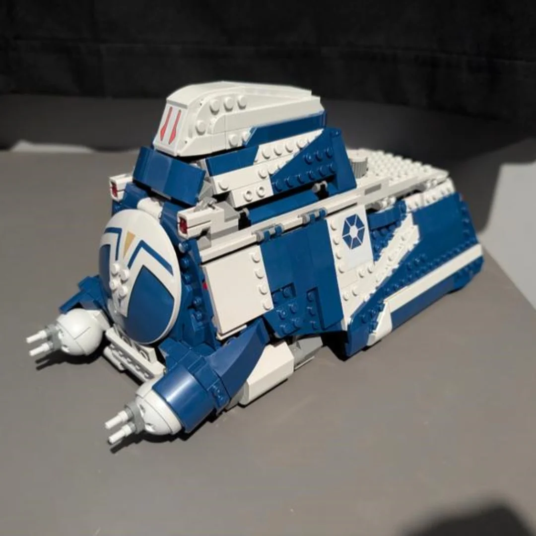 

В наличии Модель космических войн Битва Фелутья Сепаратист MTT Переноска войск Фильмы Moc Строительные блоки Кирпичи Рождественские игрушки Подарки