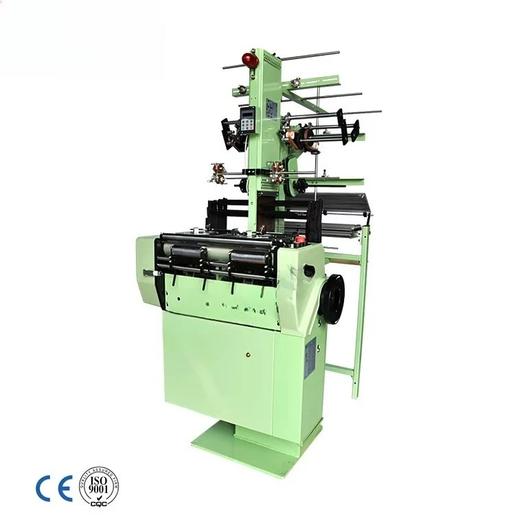 Bild 6: Japanische Webmaschine + Manuelle Webmaschine