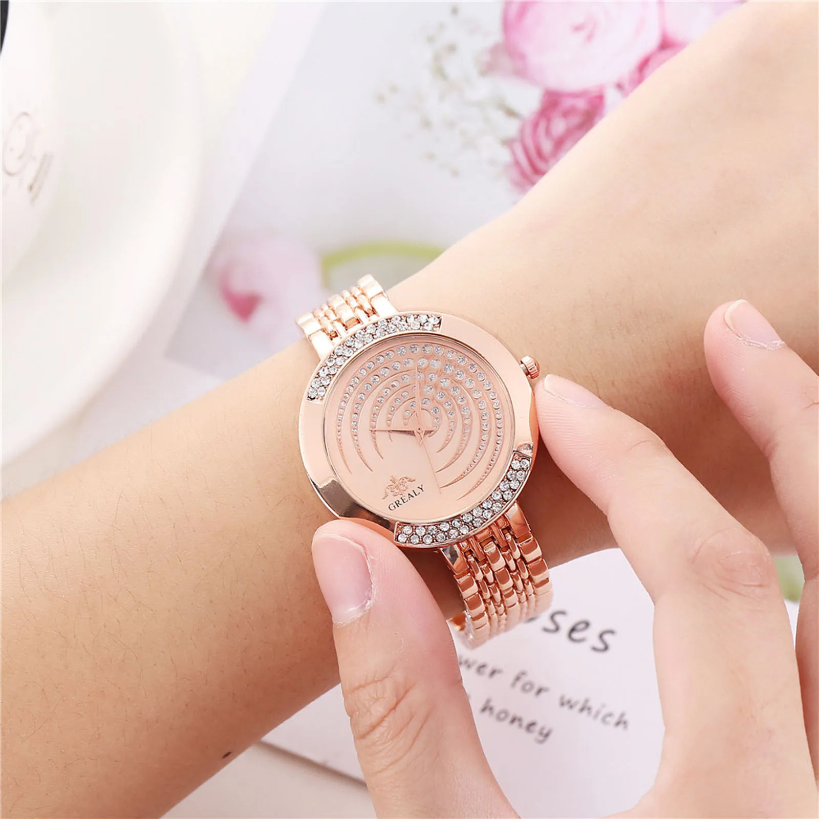 Reloj de cuarzo con esfera redonda para mujer, pulsera de acero inoxidable, elegante, de lujo, a la moda