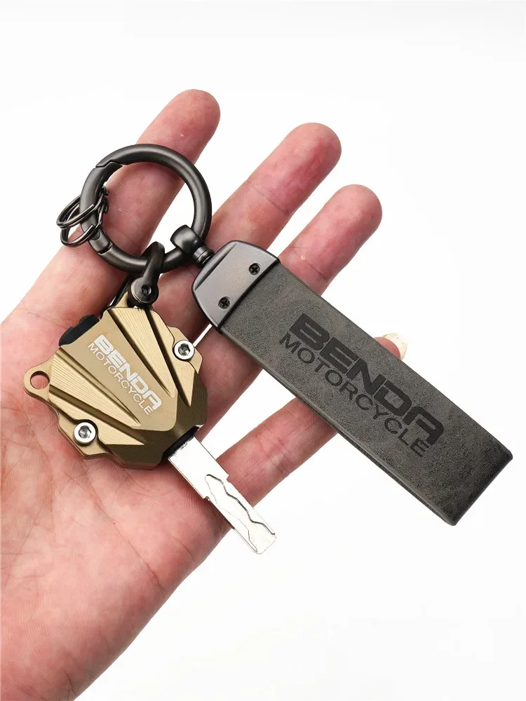 Applicable to Benda Napoleon Gingela 450 300 Black Flag 500 Liao 700 Modified Aluminum Alloy Keycase Chain