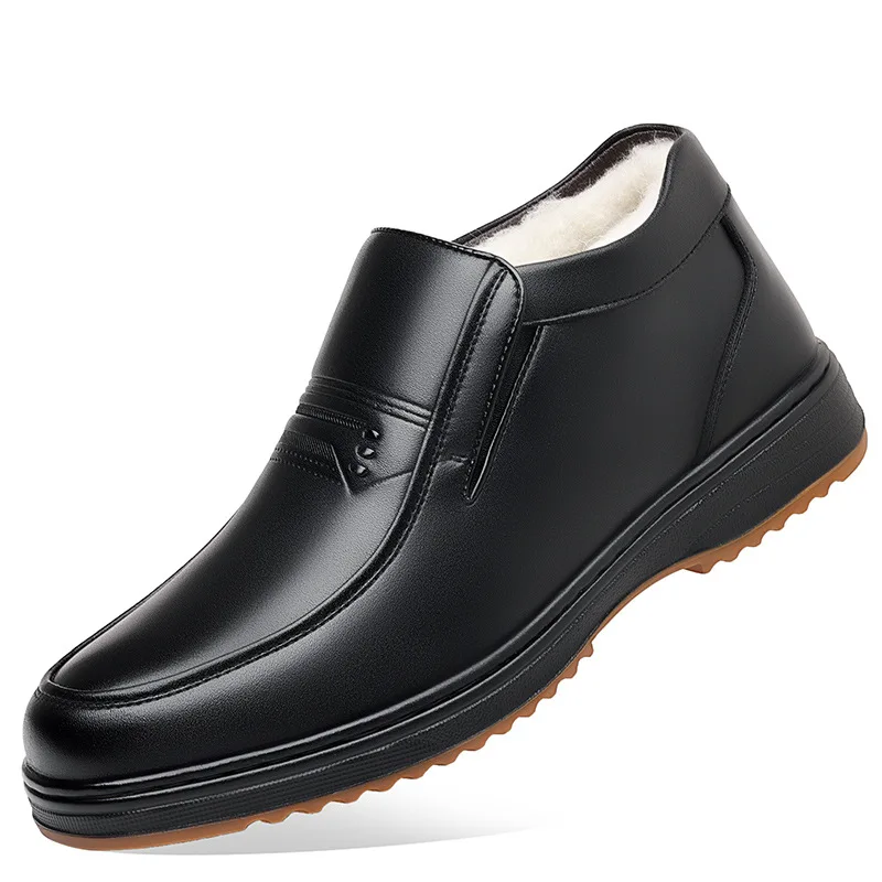

New Designer Leather Shoes for Men High Top Keep Warm Cotton Shoes Male Fashion Plus Fleece Thick Soft Sole Casual Shoes Man