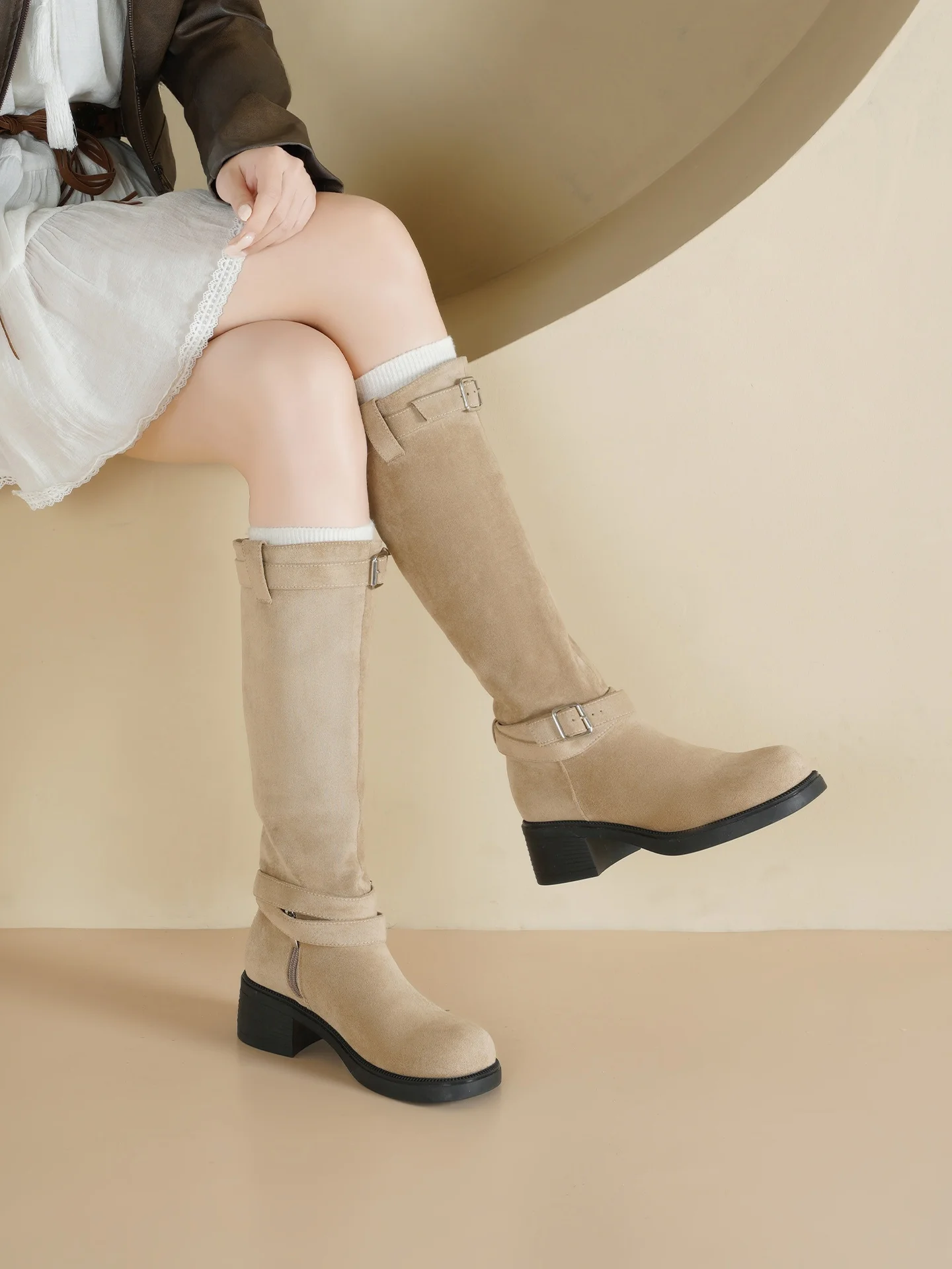 

Daphne Western Velvet Knight Высокие сапоги Женские модные ботинки Повседневная молния с боковой молнией с круглым носком Высокий каблук Резиновая подошва