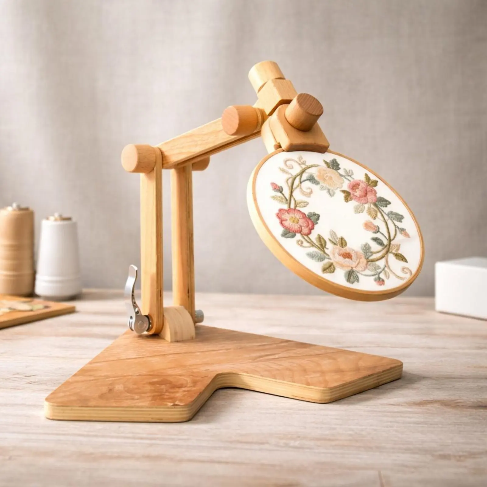 

Cross Stitch Stand Hands Unrestricted Adjustable Embroidery Stand Cross Stitch Hoop Holder 360 Degree Rotation Craft Tool Beech