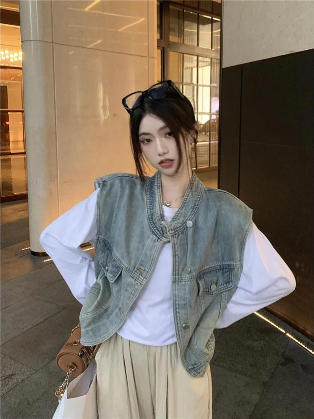 

Denim Coats Unisex Womens Winter Plush Quilted Hooded Flared Four-Pocket Sherpa Buttoned Functional Layered Warm Turtleneck Chic