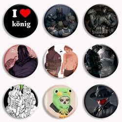 Call of Duty Hot Game Button Pin Creative Ghost Skull Black Ops Brooch Badge Cosplay Accessories Fans Collect Friends Gift 58mm