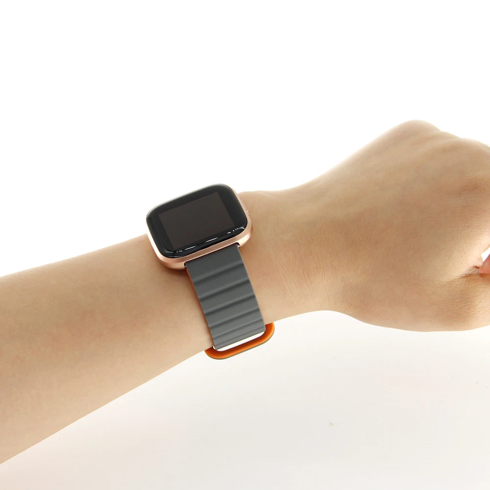 Для Fitbit Versa 2 Versa 3, магнитный ремешок для часов, быстросъемный мягкий силиконовый легкий модный дышащий спортивный ремешок для умных часов