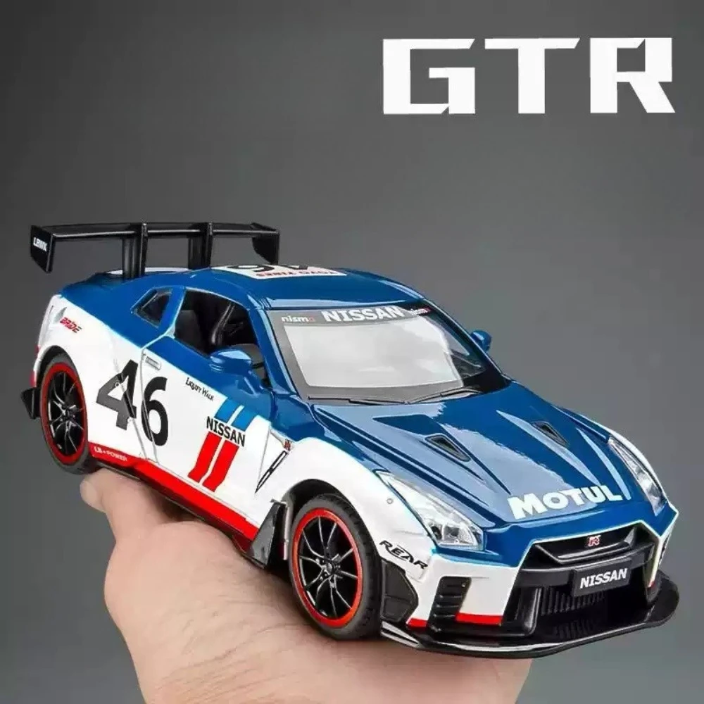 Maßstab 1:22 GTR Modifiziertes Auto Legierung Modell Spielzeug Diecast Sound Licht Zurückziehen Türen Geöffnet Fahrzeug Sammlung für Jungen Geburtstag Geschenk