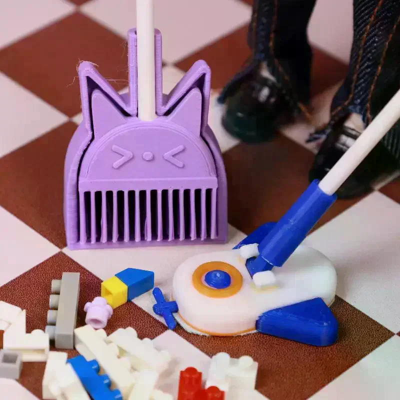 1Pcs Dollhouse Miniature Dustpan/ Aircraft Mop Simulation Model Funiture Accessories For Doll House Decor Pretend Play Toys Gift