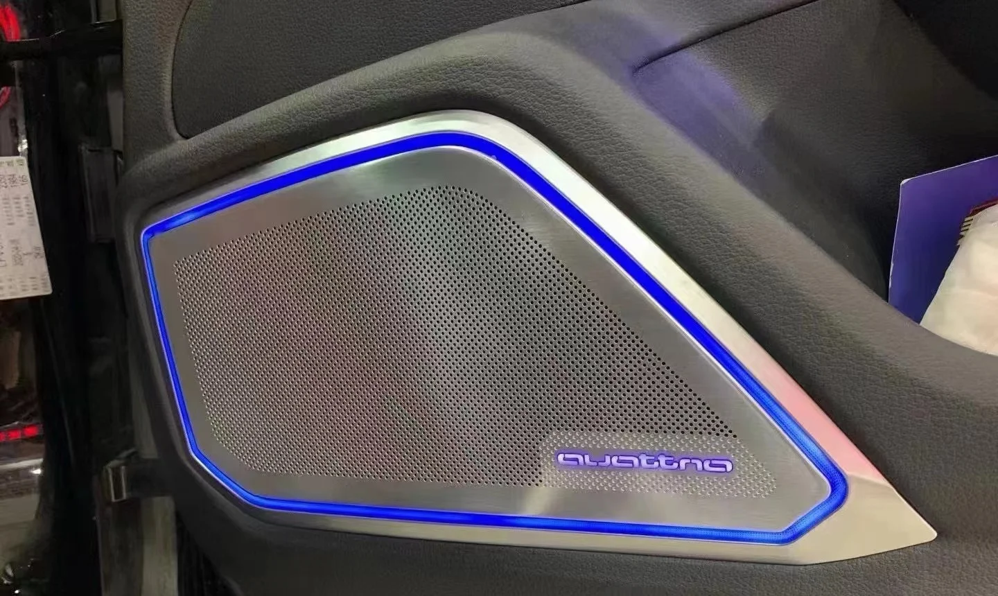 Per Audi A6 C8 A7 C8 S6 S7 copertura dell'altoparlante della porta luce dell'atmosfera