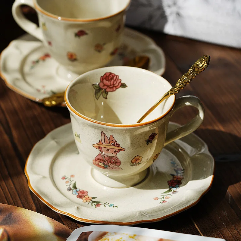 French retro high-value ceramic cups, plates, dinner plates, bowl sets, afternoon teacups.